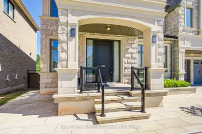 2267 Saw Whet Boulevard, Oakville, On L6m 5m9