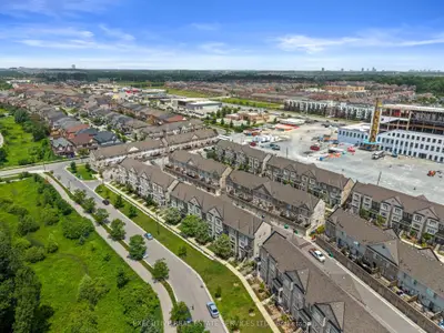 1 Beckenrose Court 144, Brampton, On L6y 6g2