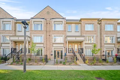 1 Beckenrose Court 144, Brampton, On L6y 6g2