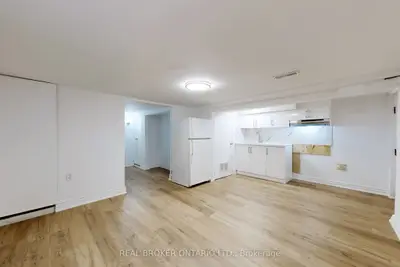 Triplex in Toronto