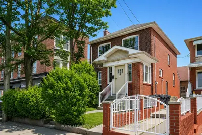 Detached in Toronto