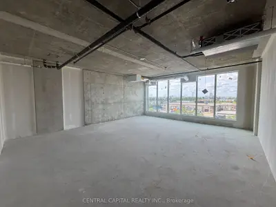996 Martin Grove Road 325, Toronto, On M9w 4v8