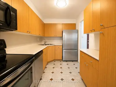 Condo Apartment in Toronto