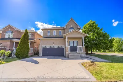 Detached in Brampton