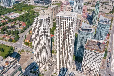 36 Elm Drive 2909, Mississauga, On L5b 0n3