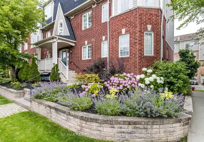 614 Shoreline Drive 5, Mississauga, On L5b 0a8