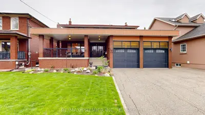 Detached in Toronto