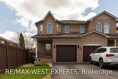 Semi-Detached in Caledon