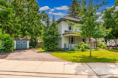 Detached in Halton Hills