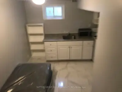 1563 Albion Road 64, Toronto, On M9v 1b2