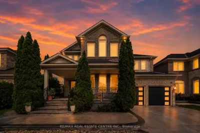 1679 Westbridge Way, Mississauga, On L5n 7s8