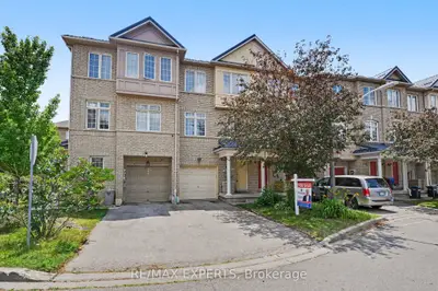 7035 Rexwood Road 194, Mississauga, On L4t 4m6