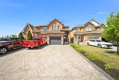 Semi-Detached in Brampton