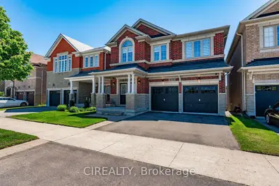 Detached in Burlington