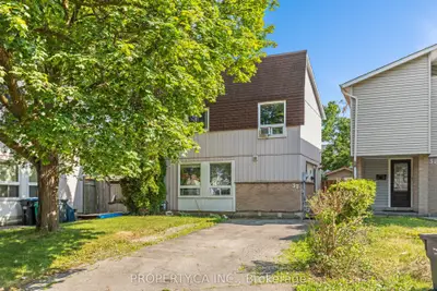 37 Gladstone Square, Brampton, On L6s 2h5