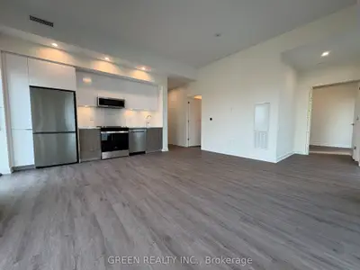 25 Gibbs Road 401, Toronto, On M9b 6e2