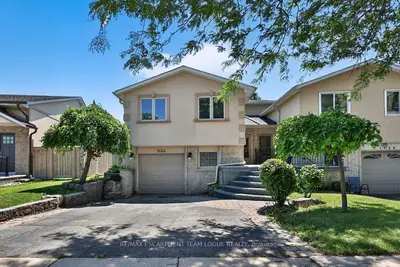 Semi-Detached in Burlington