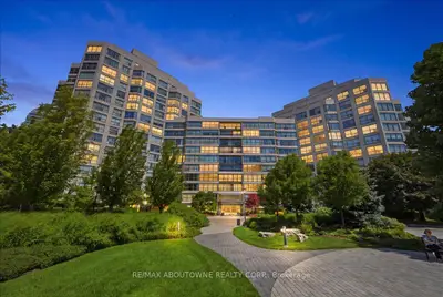 2261 Lakeshore Boulevard W 712, Toronto, On M8v 3x1