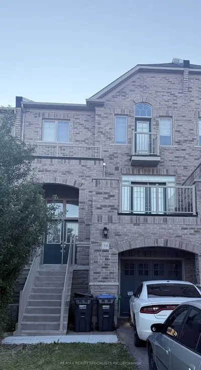 54 Chesterwood Crescent, Brampton, On L6y 0z4