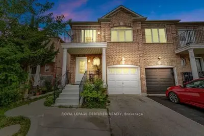 Semi-Detached in Mississauga