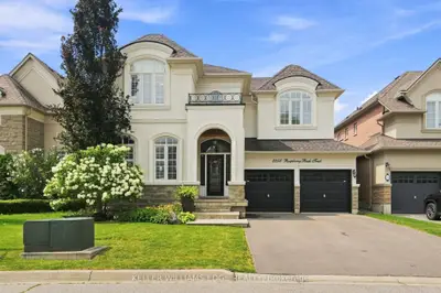 Detached in Oakville