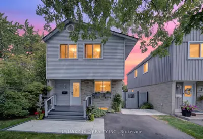15 Jackman Drive, Brampton, On L6s 2l7