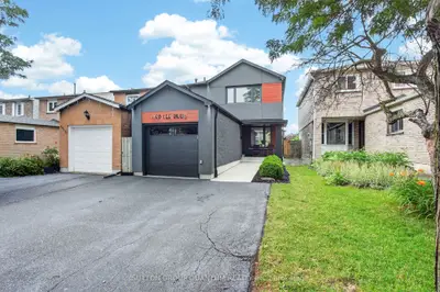 4413 Lee Drive, Mississauga, On L4w 4a9