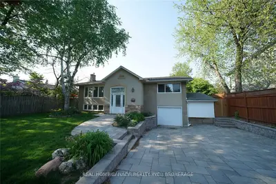 1195 Holton Heights Drive, Oakville, On L6h 2e6