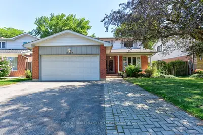 868 Kowal Drive, Mississauga, On L5h 3t4