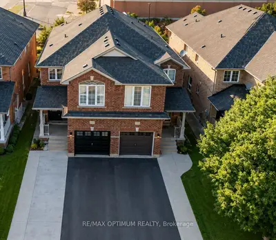 26 Vintage Gate, Brampton, On L6x 5c4