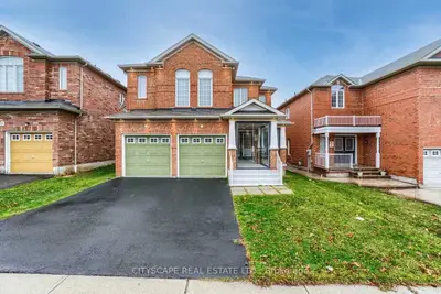Detached in Mississauga