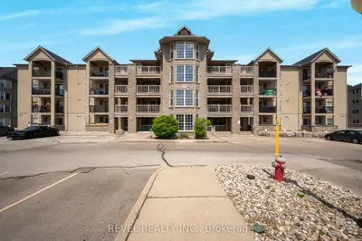 Condo Apartment in Burlington