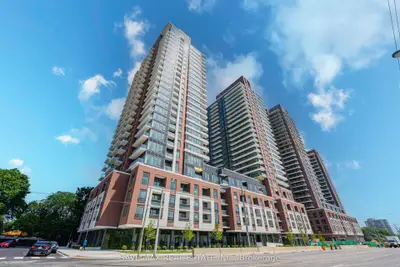 Condo Apartment in Toronto