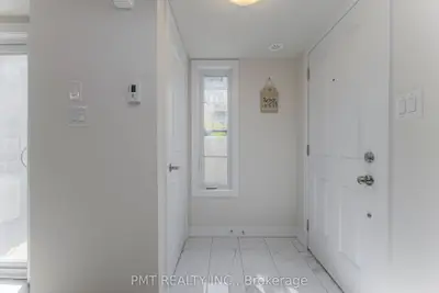 2355 Sheppard Avenue W 205, Toronto, On M9m 0b5