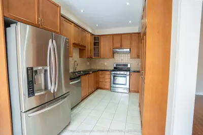 3229 Edwyna Drive, Mississauga, On L5m 0v3