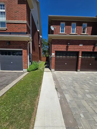 Detached in Milton