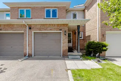 52 Wickstead Court, Brampton, On L6r 1n8