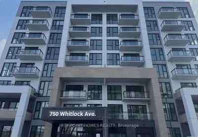 Condo Apartment in Milton