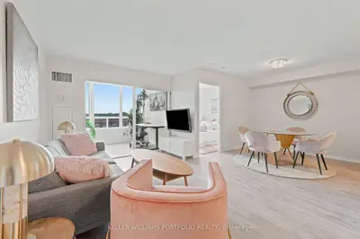 135 Hillcrest Avenue 605, Mississauga, On L5b 4b1