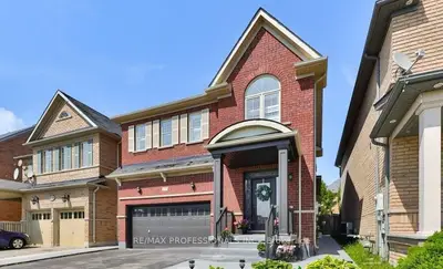 Detached in Milton