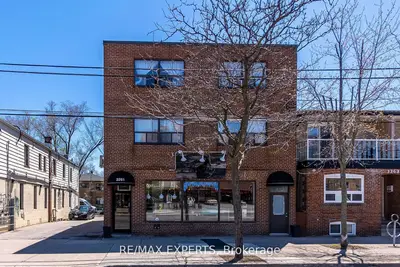 3261a Lakeshore Boulevard W 101, Toronto, On L4l 9a6