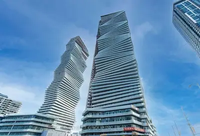 Condo Apartment in Mississauga