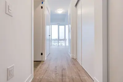 220 Missinnihe Way 714, Mississauga, On L5h 0a9