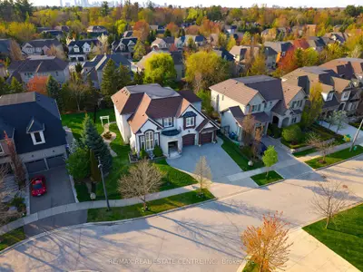 645 Cranleigh Court, Mississauga, On L5h 4l4