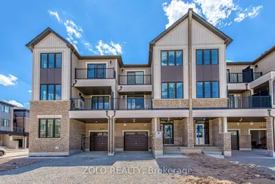 Att/Row/Townhouse in Milton