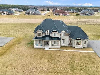 255 Amos Drive, Caledon, On L7e 4l7