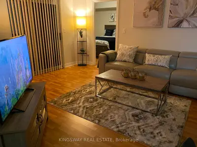 3888 Duke Of York Boulevard 2730, Mississauga, On L5b 4p5