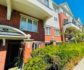 Condo Townhouse in Oakville