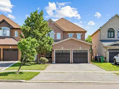 Detached in Mississauga