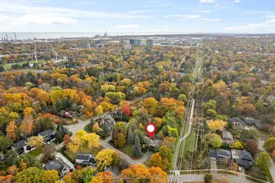 1310 Ravine Drive, Mississauga, On L5j 3e5
